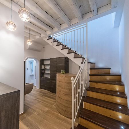Suite Santa Chiara Трані Екстер'єр фото